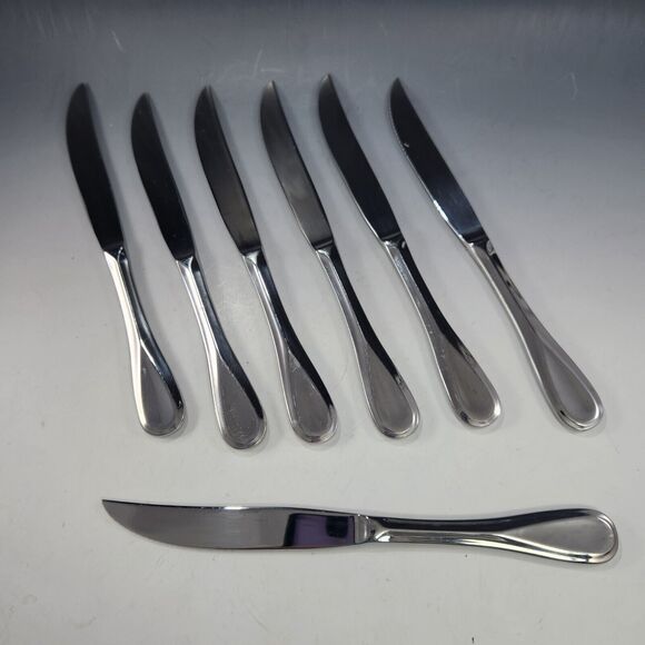 MIKASA Set 7 Serrated Steak Knives BRAVO Pattern Stainless 18/10 Rounded Handle - Picture 1 of 7